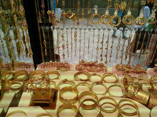 COMPRO ORO Y PLATA , BRILLANTES,MONEDA